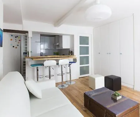 High Standing 2-room In Latin Quarter Daire